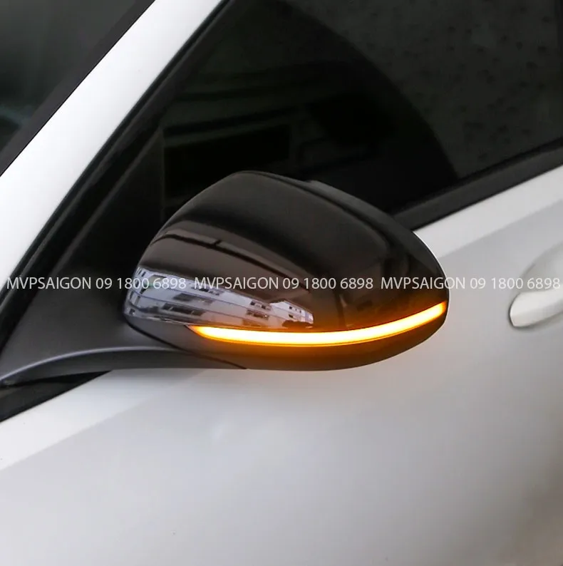 Đèn LED chạy dòng nước gương chiếu hậu Benz C class C200 C300 2022~2023 - Ảnh 2