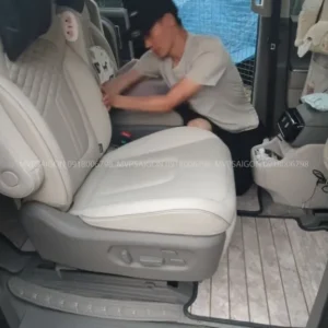 Độ ghế xoay 180 & 360 độ Hyundai Custin