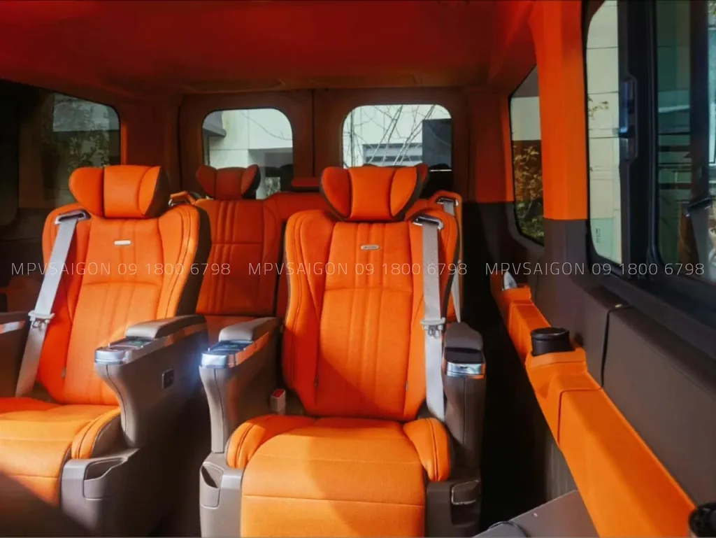 Độ limousine Ford Transit 2024 - Báo giá và kinh nghiệm mới nhất - Ảnh 7