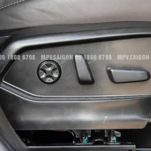 Ghế Chỉnh Điện Và Nhớ Ghế xe VinFast VF3