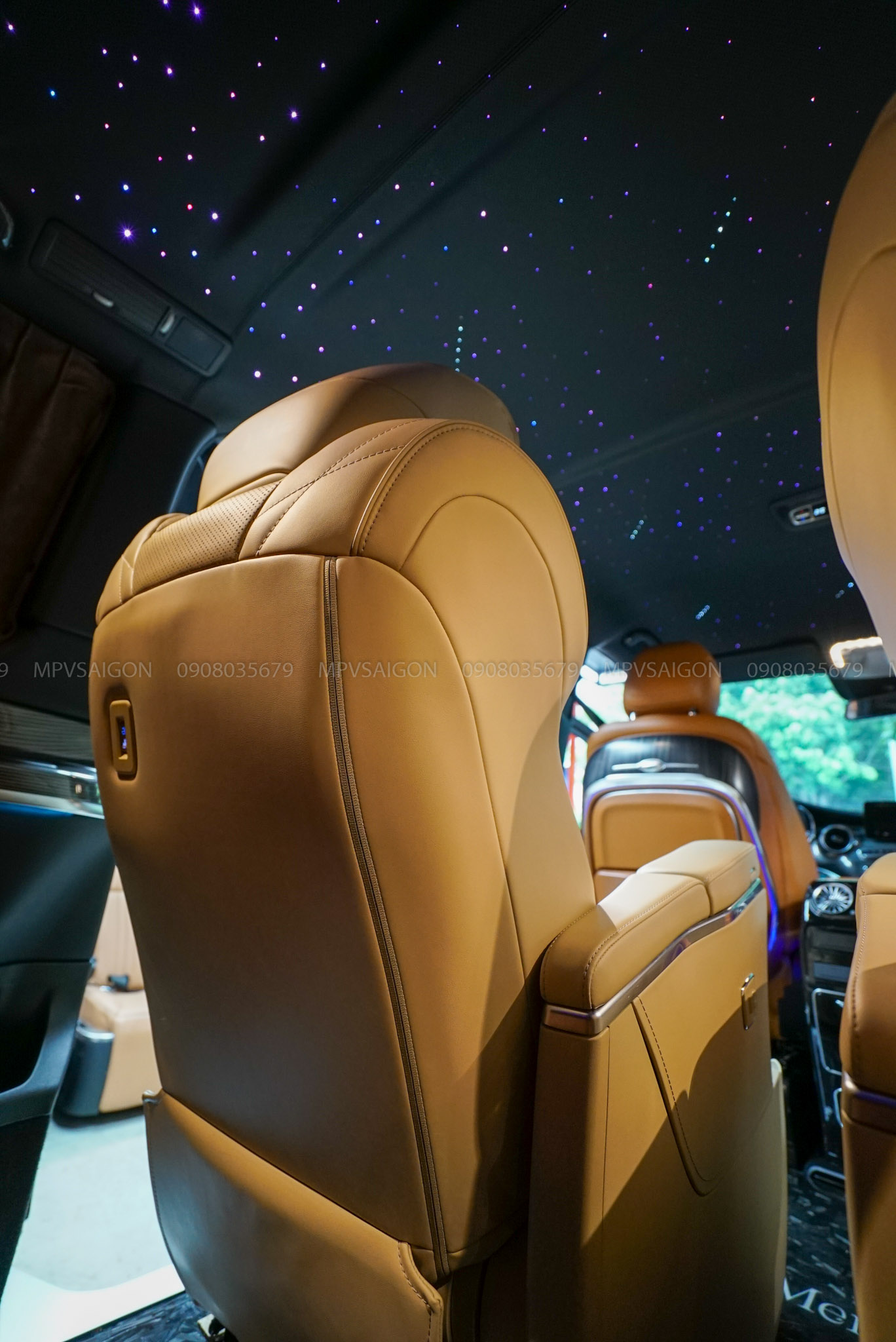 Ghế Limousine Alphard 40