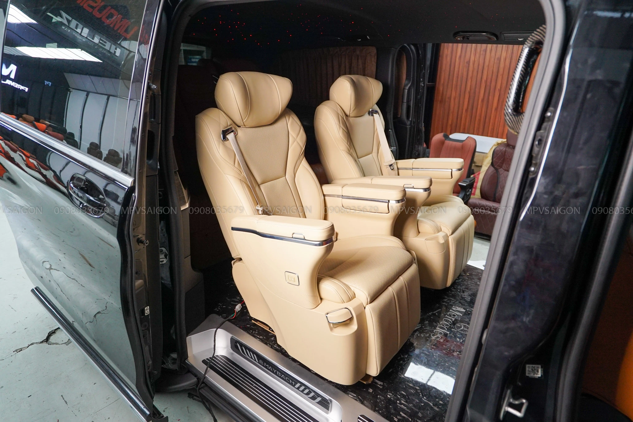 Ghế Limousine Alphard 40