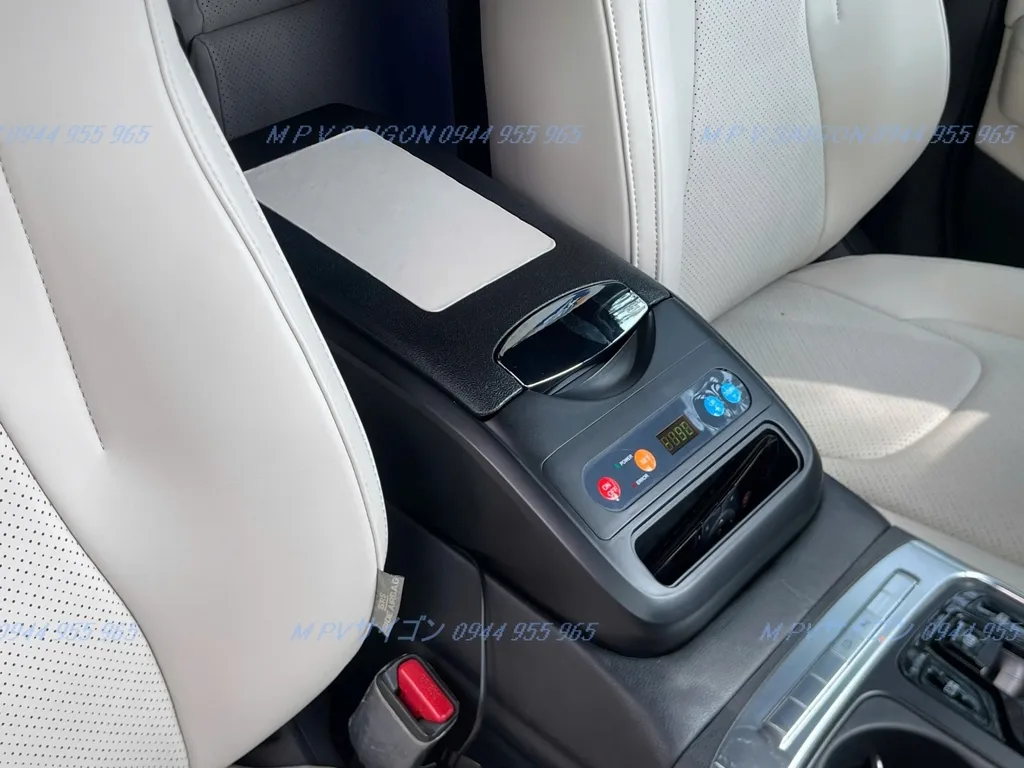 New Carnival 24 25 độ tủ lạnh: kỹ thuật và báo giá mới nhất - Ảnh 2