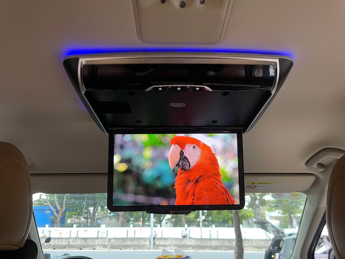 Màn hình trần gập mở tự động Kia Carnival 2025 - Ảnh 14