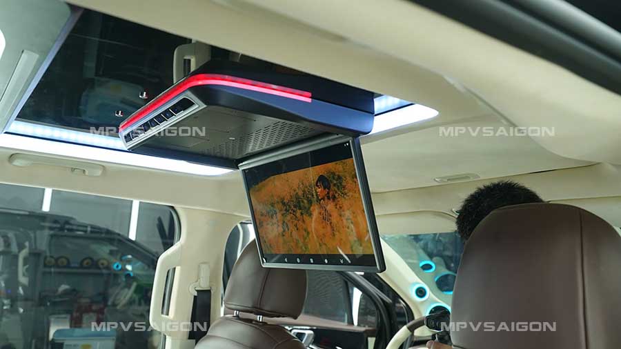 Màn hình trần gập mở tự động Kia Carnival 2025 - Ảnh 18