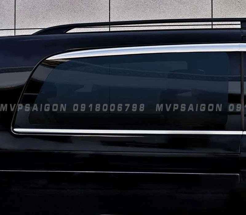 Nâng cấp bộ nẹp chân kính Benz V250 chrome và titan - Ảnh 4