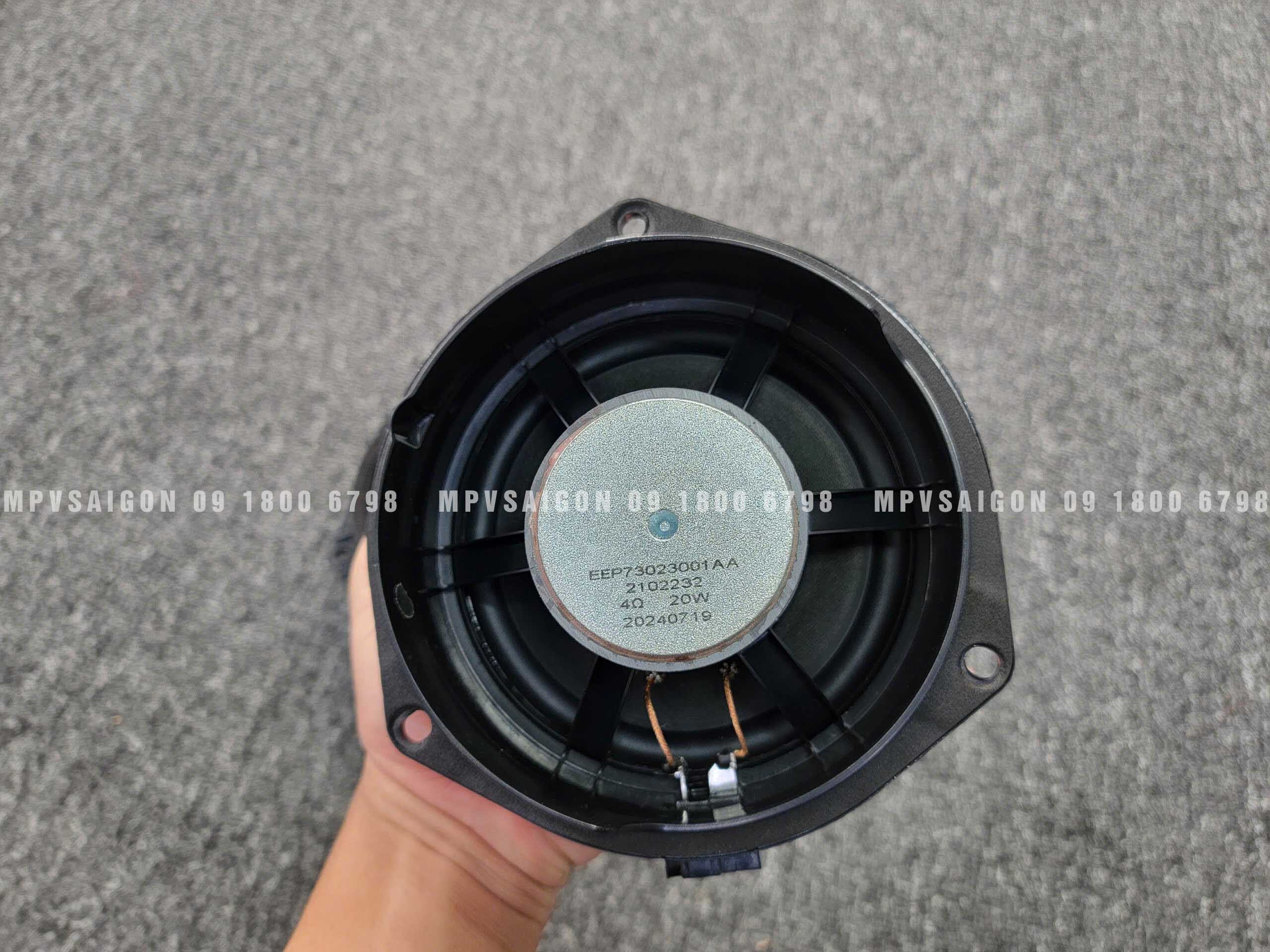 NÂNG CẤP ÂM THANH CHO VF3: GIẢI PHÁP TOÀN DIỆN TỪ FOCAL VÀ RAINBOW, ROCKPOWER
