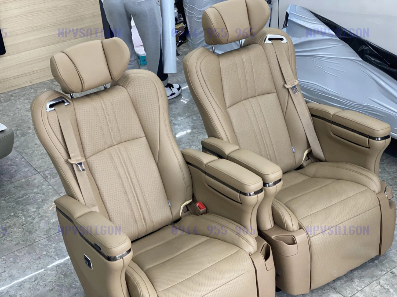 Nâng cấp ghế Limousine Toyota Alphard nhập khẩu