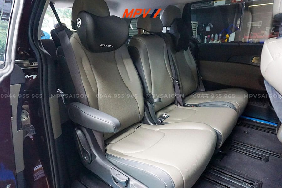 ghế nguyên bản Kia Carnival