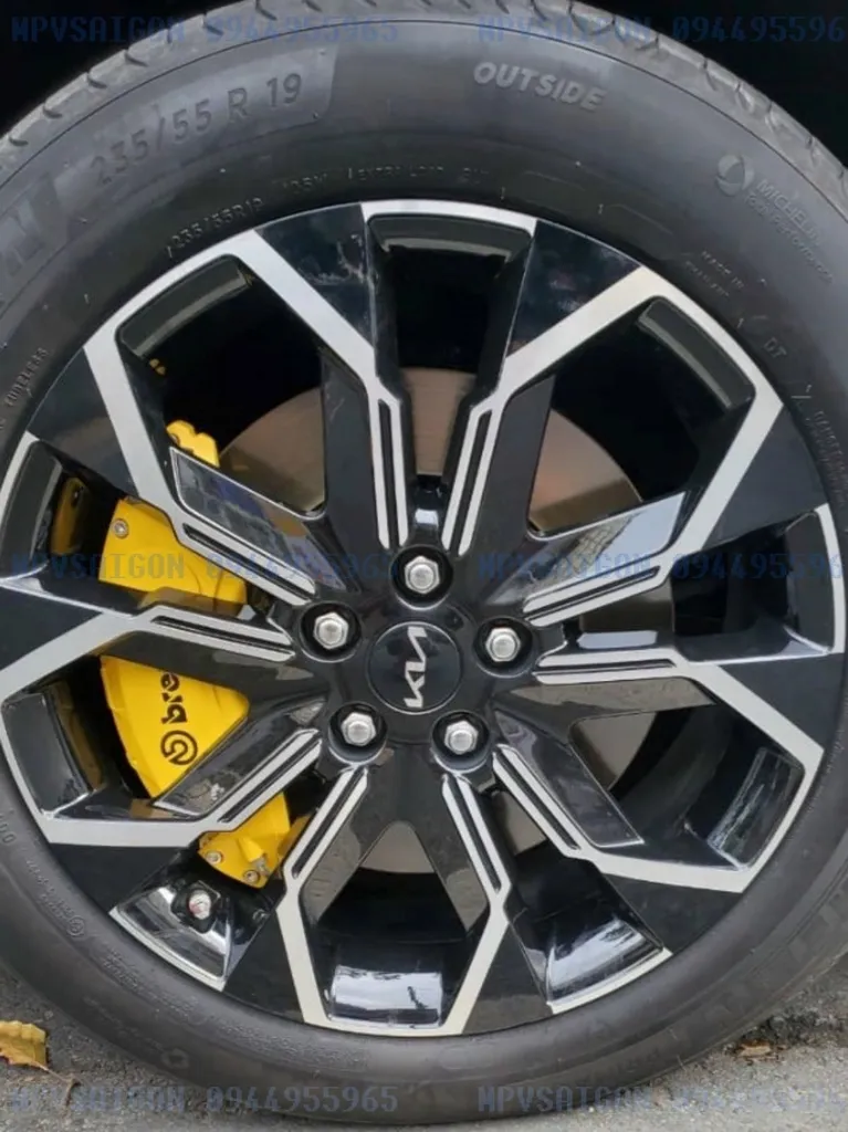 Ốp phanh Brembo cho Kia Carnival 2024 2025 - Ảnh 3