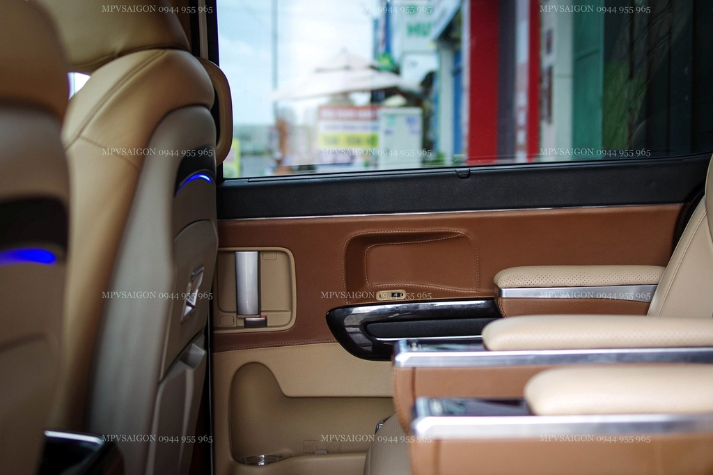 Nội thất SEDONA độ nâng cấp Limousine VIP
