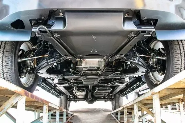 Thi công phủ gầm chống ồn Hyundai Palisade - Ảnh 2