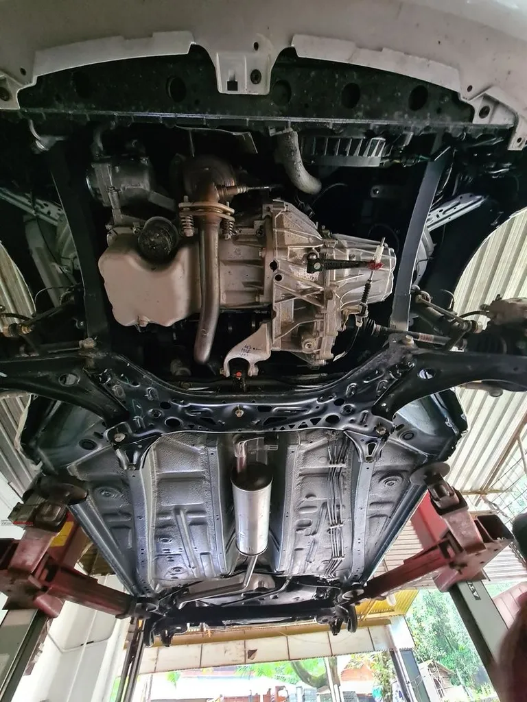 Thi công phủ gầm chống ồn Hyundai Palisade - Ảnh 6