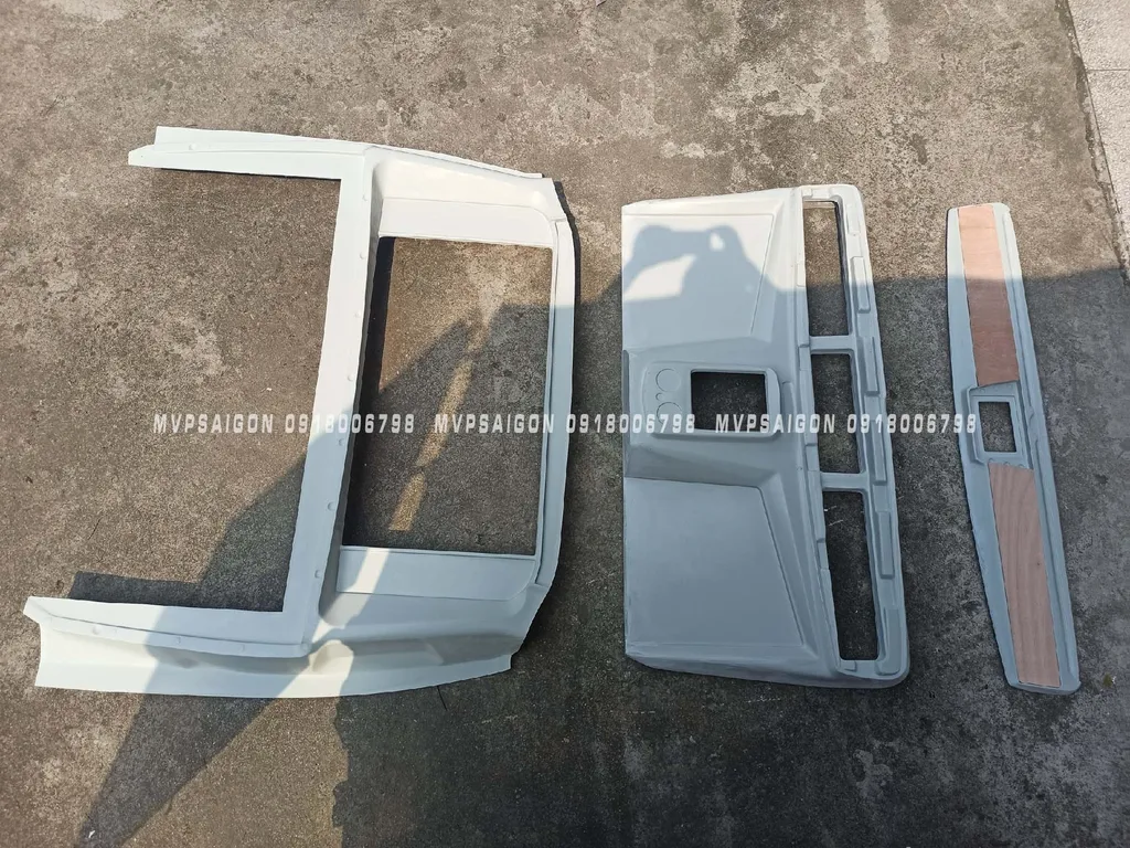 Vách ngăn thương gia Mercedes Benz V250 - Ảnh 16