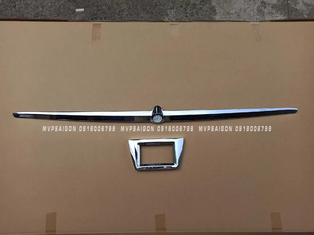 Vách ngăn thương gia Mercedes Benz V250 - Ảnh 17