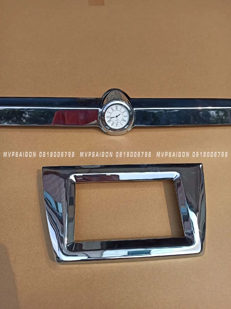 Vách ngăn thương gia Mercedes Benz V250 - Ảnh 19