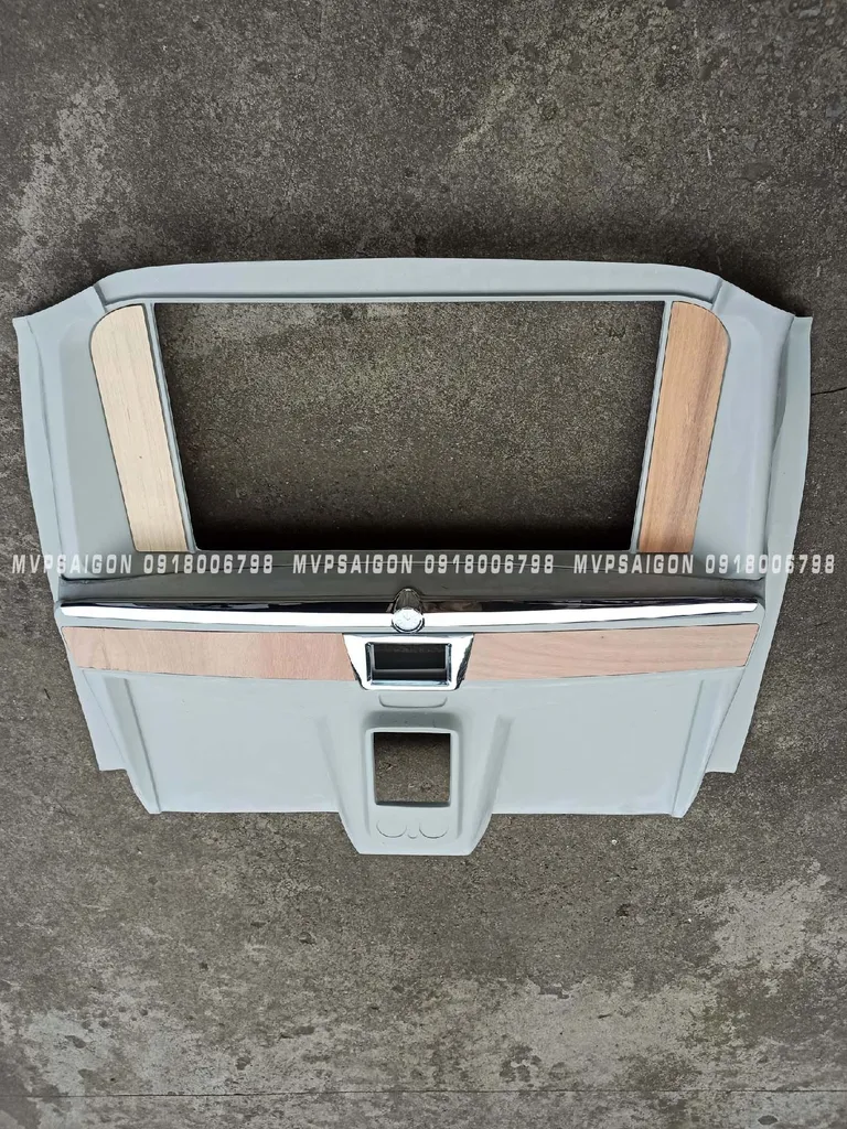Vách ngăn thương gia Mercedes Benz V250 - Ảnh 21