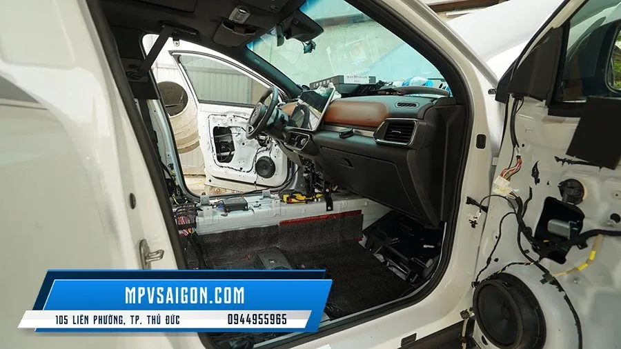 VINFAST VF8 THI CÔNG CÁCH ÂM TOÀN DIỆN VỚI DR ARTEX - Ảnh 14