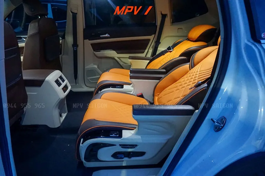 Volkswagen Teramont đổi màu nội thất: Phối màu sang trọng, thi công chuẩn zin - Ảnh 11