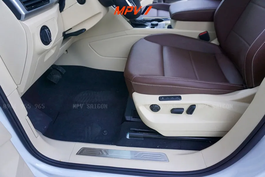 Volkswagen Teramont đổi màu nội thất: Phối màu sang trọng, thi công chuẩn zin - Ảnh 23