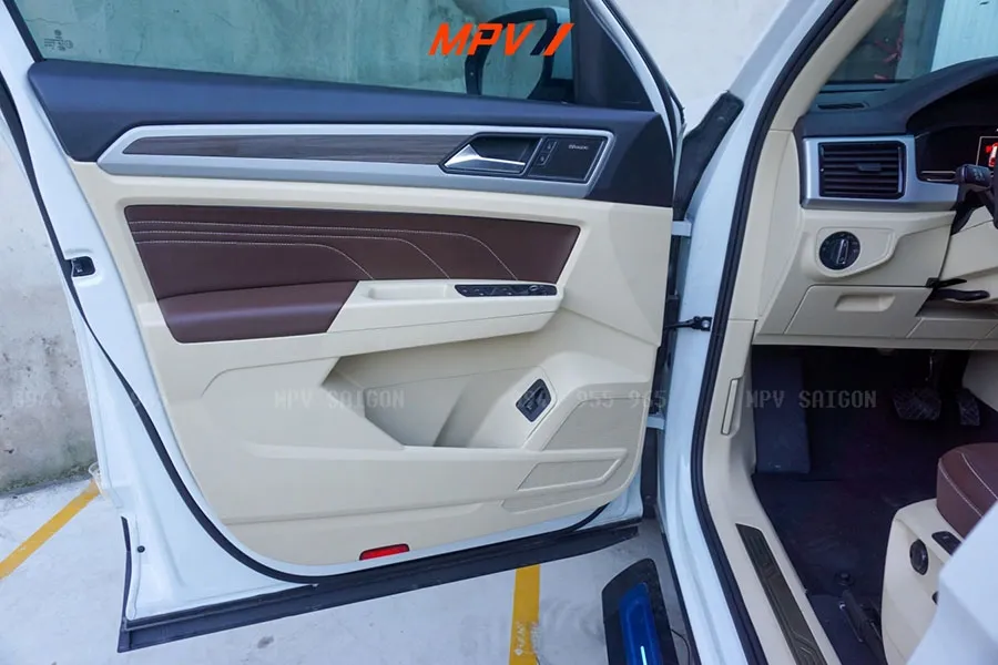 Volkswagen Teramont đổi màu nội thất: Phối màu sang trọng, thi công chuẩn zin - Ảnh 21
