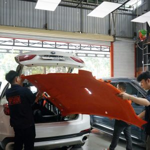 ALCANTARA TRONG NÂNG CẤP NỘI THẤT Ô TÔ: ĐẲNG CẤP ĐẾN TỪ CHẤT LIỆU