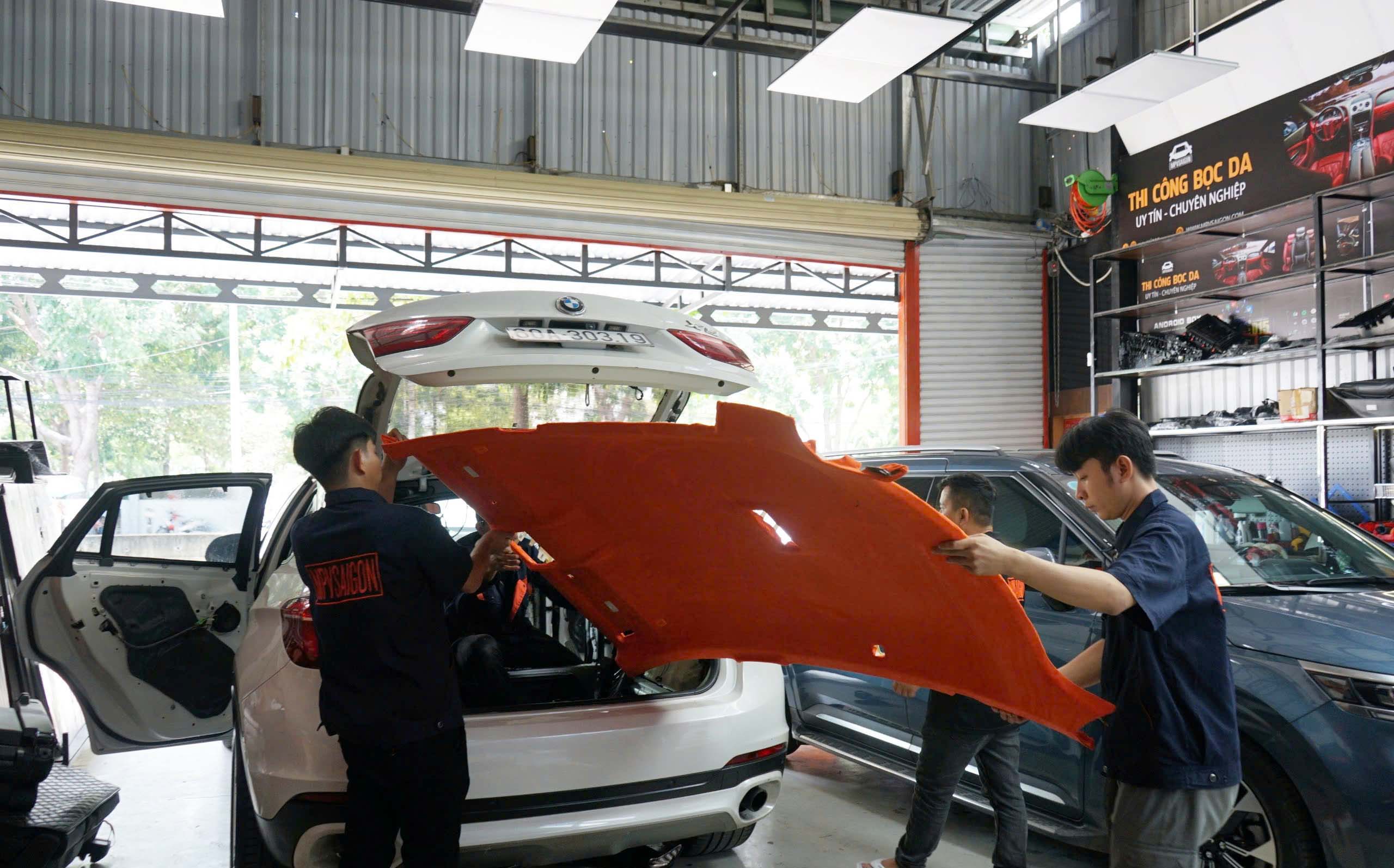 ALCANTARA TRONG NÂNG CẤP NỘI THẤT Ô TÔ: ĐẲNG CẤP ĐẾN TỪ CHẤT LIỆU