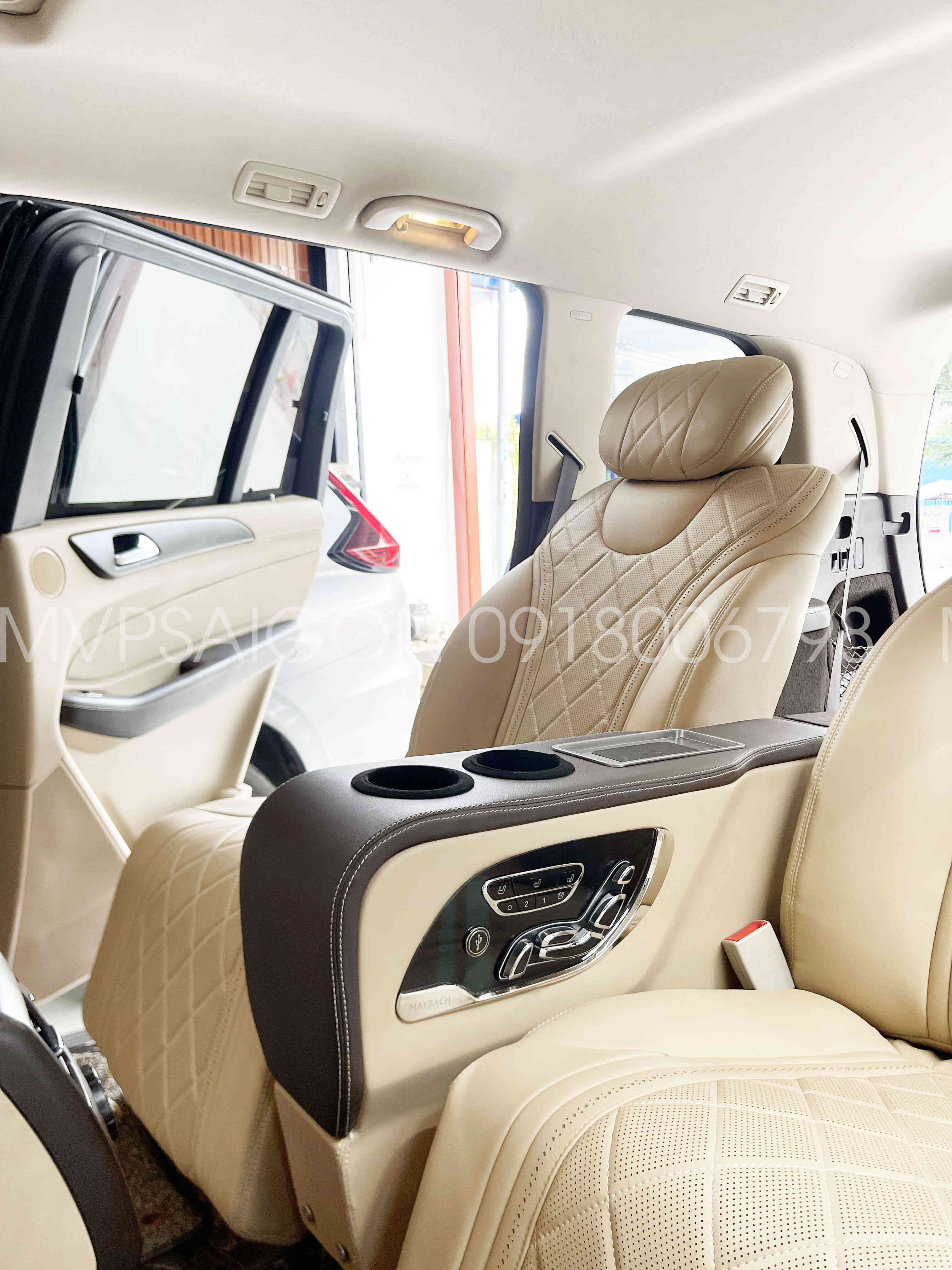 BỘ GHẾ LIMOUSINE MERCEDES BENZ GLS 400 - LẮP ĐẶT HOÀN THIỆN