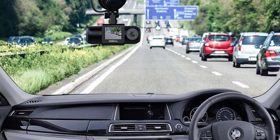 CẢM BIẾN G-SENSOR TRÊN CAMERA HÀNH TRÌNH: TÍNH NĂNG VÀ NHỮNG LỢI ÍCH BẤT NGỜ