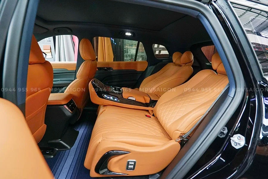 do limousine mpv sai gon