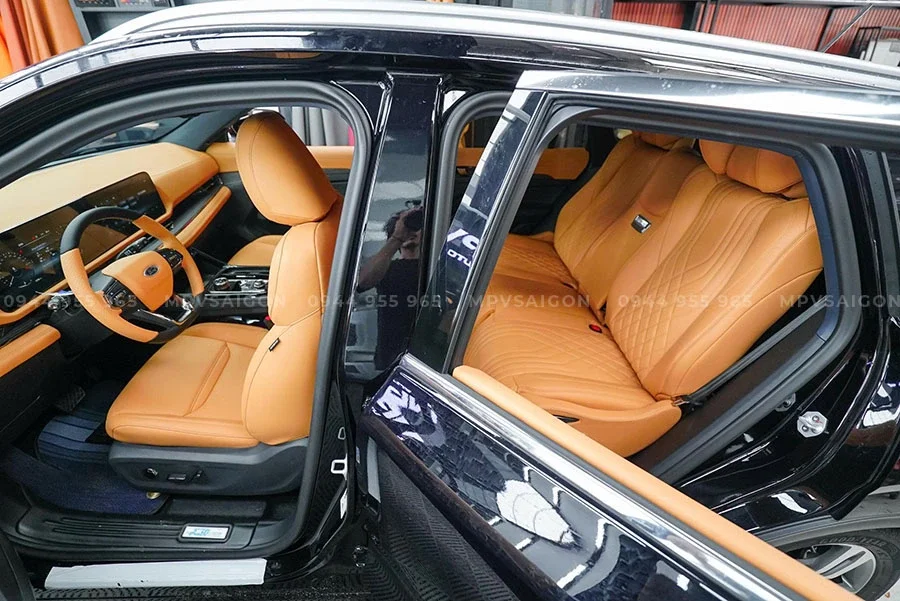 do limousine mpv sai gon