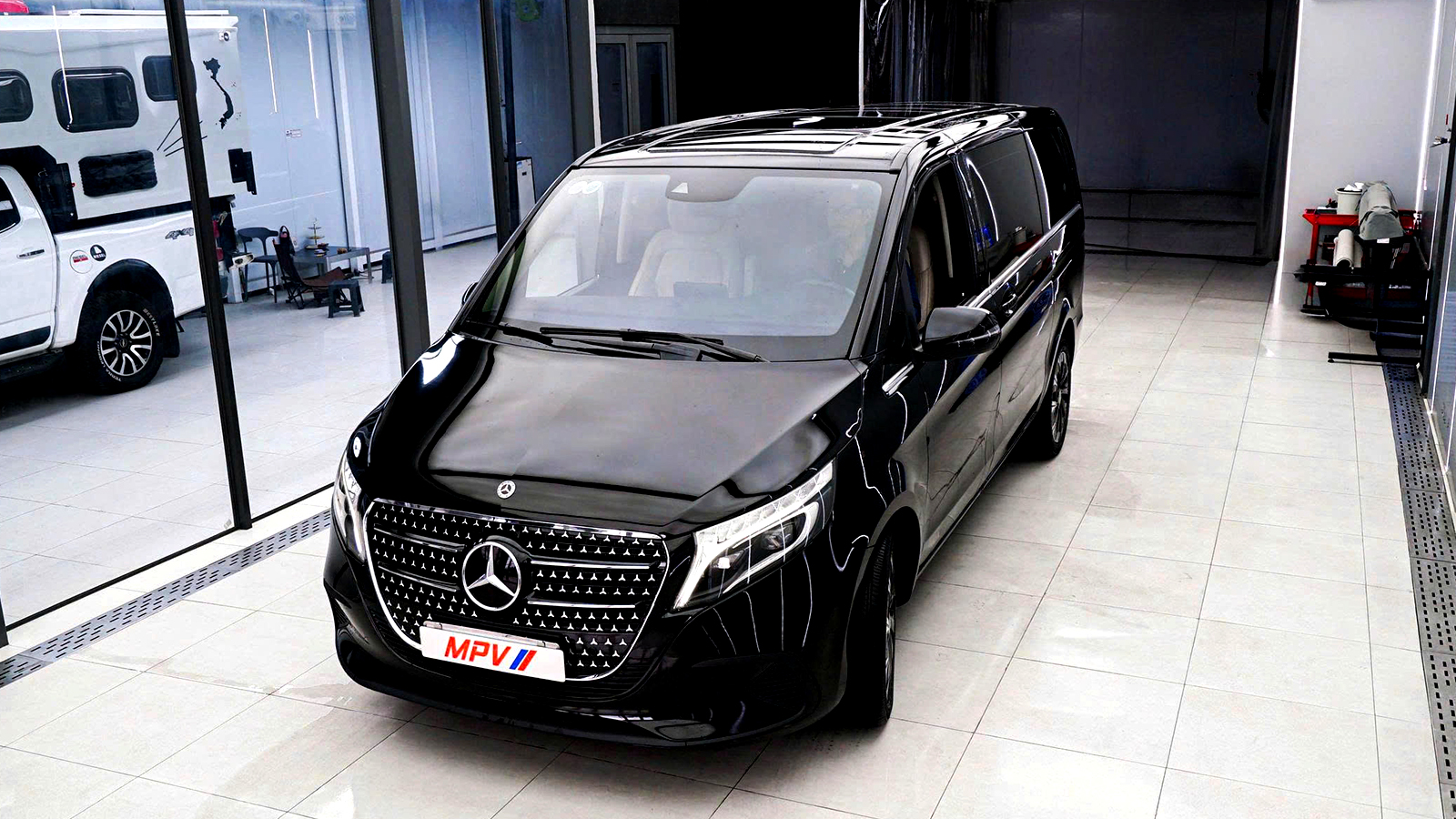 do mercedes v250 len v300
