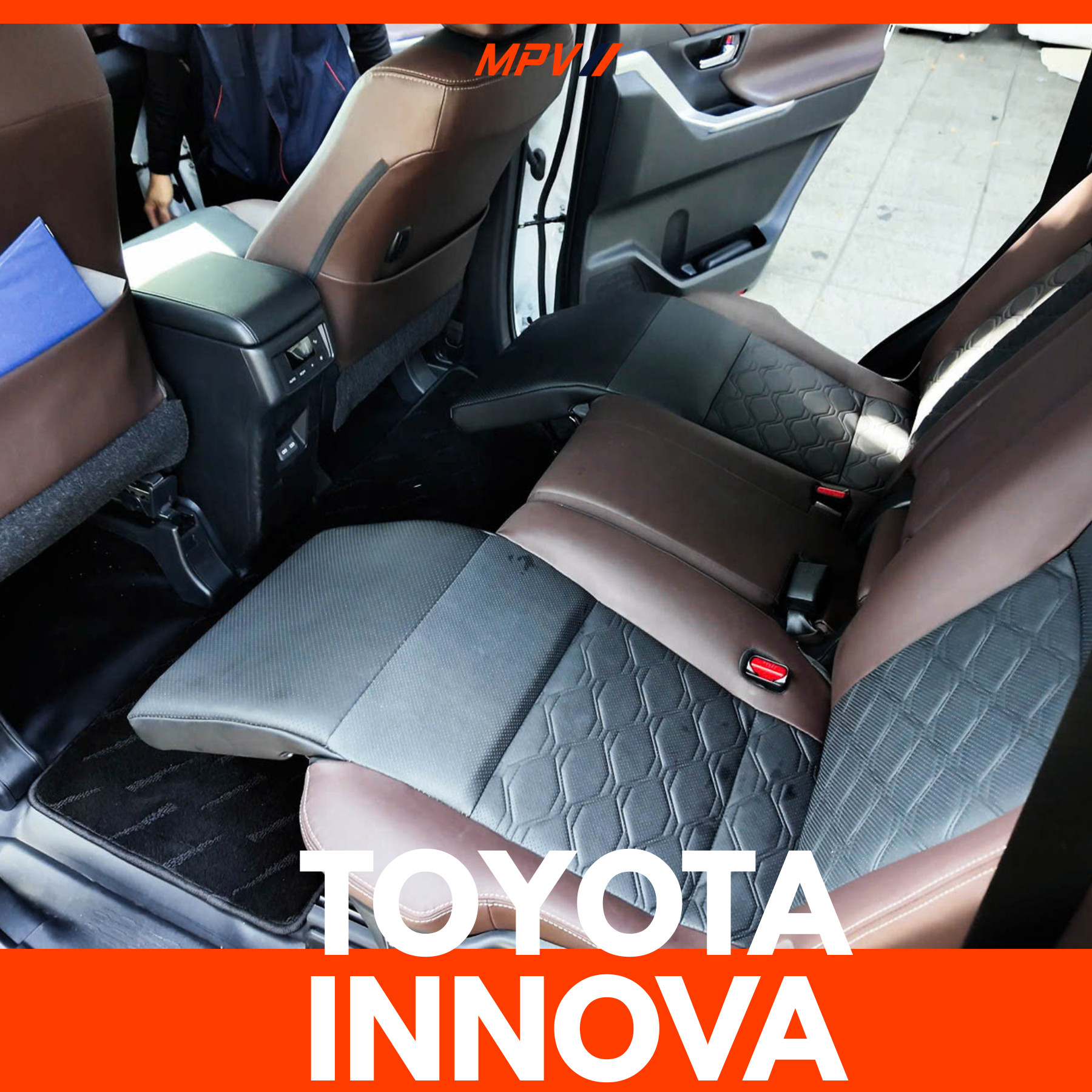 Độ bệ gác chân chỉnh điện Toyota Innova