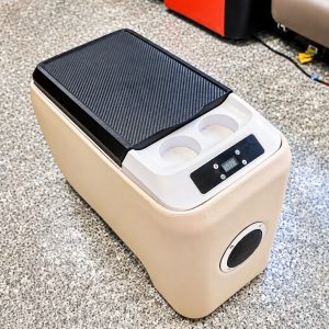 ĐỘ TỦ LẠNH MINI VINFAST VF9