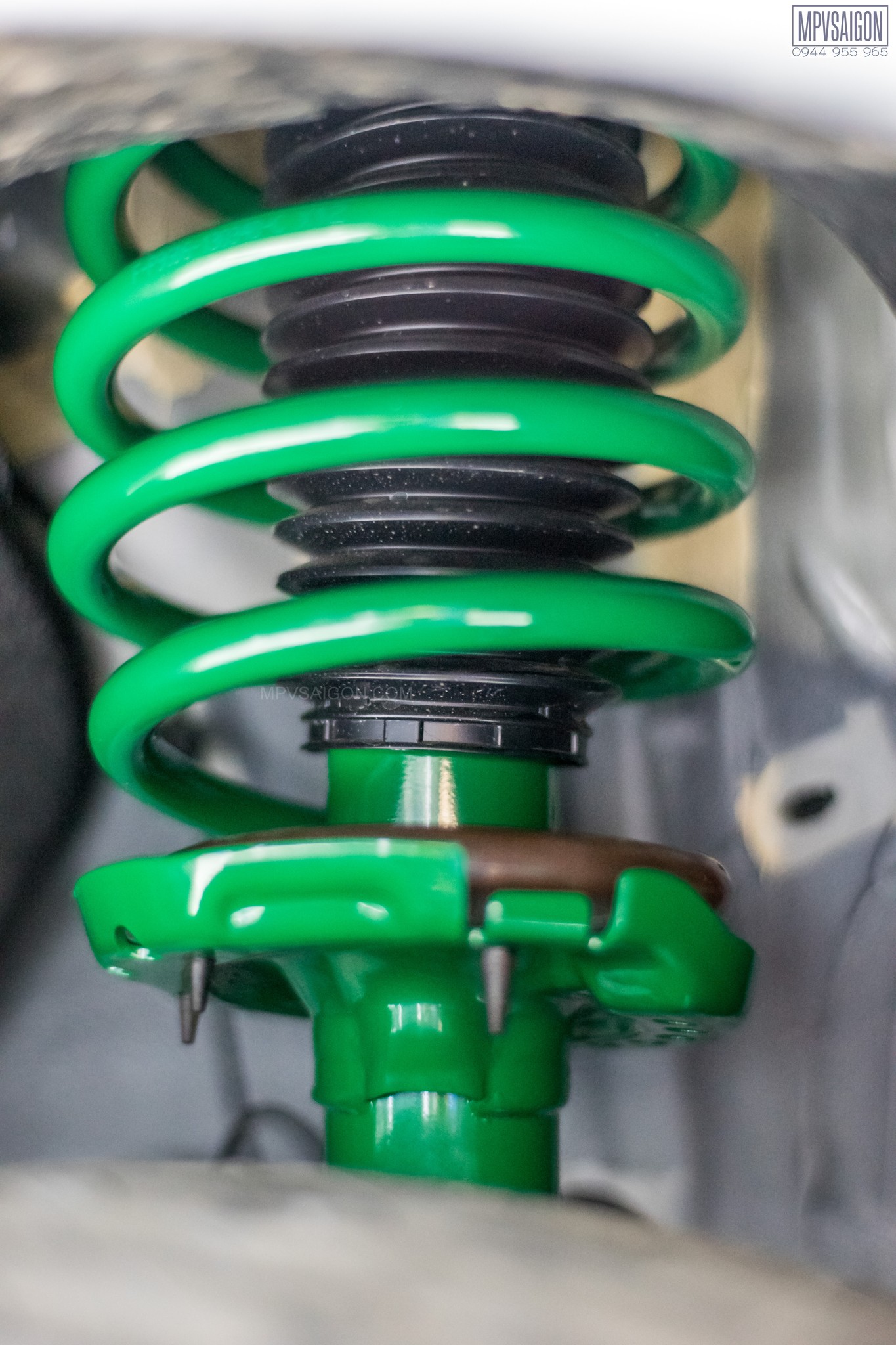Lớp sơn xanh lục bảo vệ độc quyền chống rỉ sét mài mòn vượt thời gian của TEIN