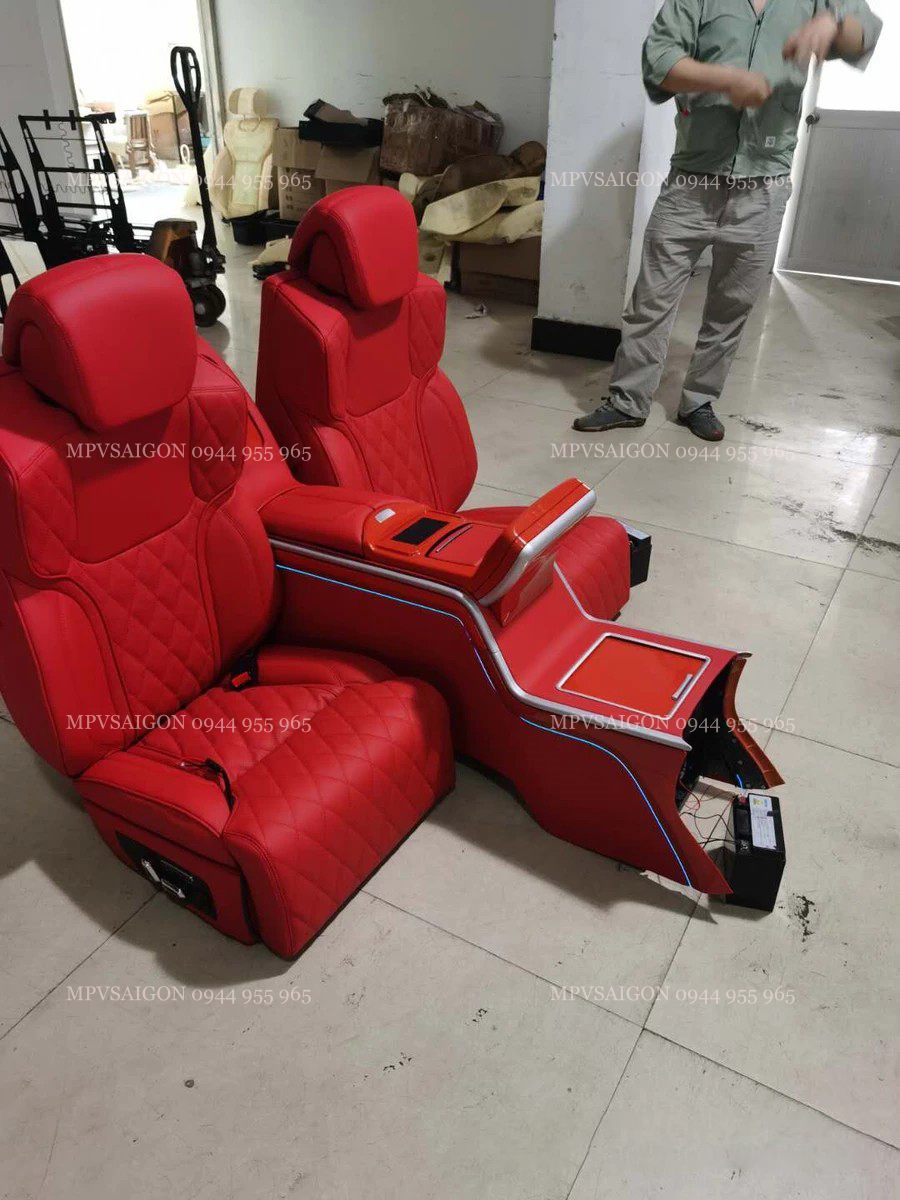 Phom ghế Limousine rộng rãi bề thế tạo tư thế ngồi uy nghiêm cho chủ nhân - Ảnh 2