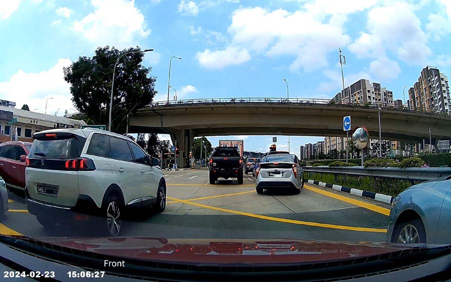 Màng phim 4K cho phép zoom cận cảnh bóc tách biển số xe ở cự ly xa vô cùng sắc nét và rõ ràng