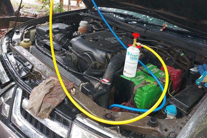 Xưởng may đo lắp ráp nội thất và hiệu chuẩn cơ điện ô tô chuyên sâu MPVSAIGON