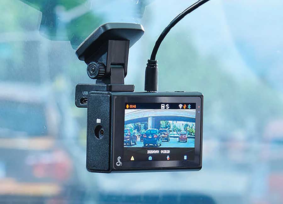 Cụm camera thấu kính góc rộng ghi nhận phẳng mịn sắc nét toàn cảnh diễn biến giao thông đường bộ