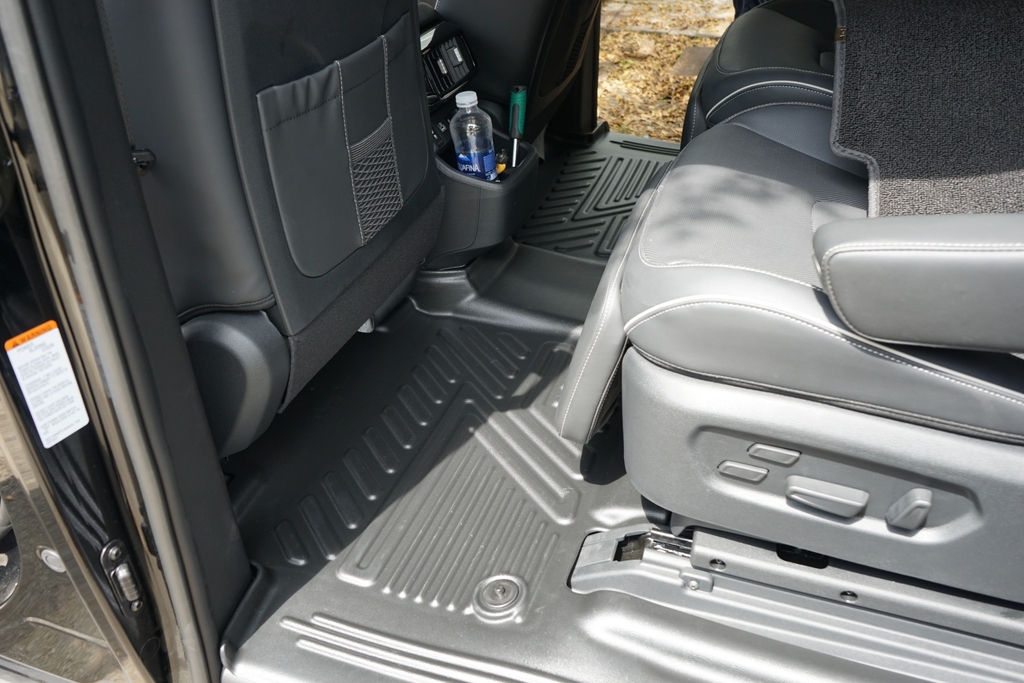 Bộ thảm sàn nhựa đúc TPE khít khao phom sườn hông ghế xe Hyundai Custin - Ảnh 2