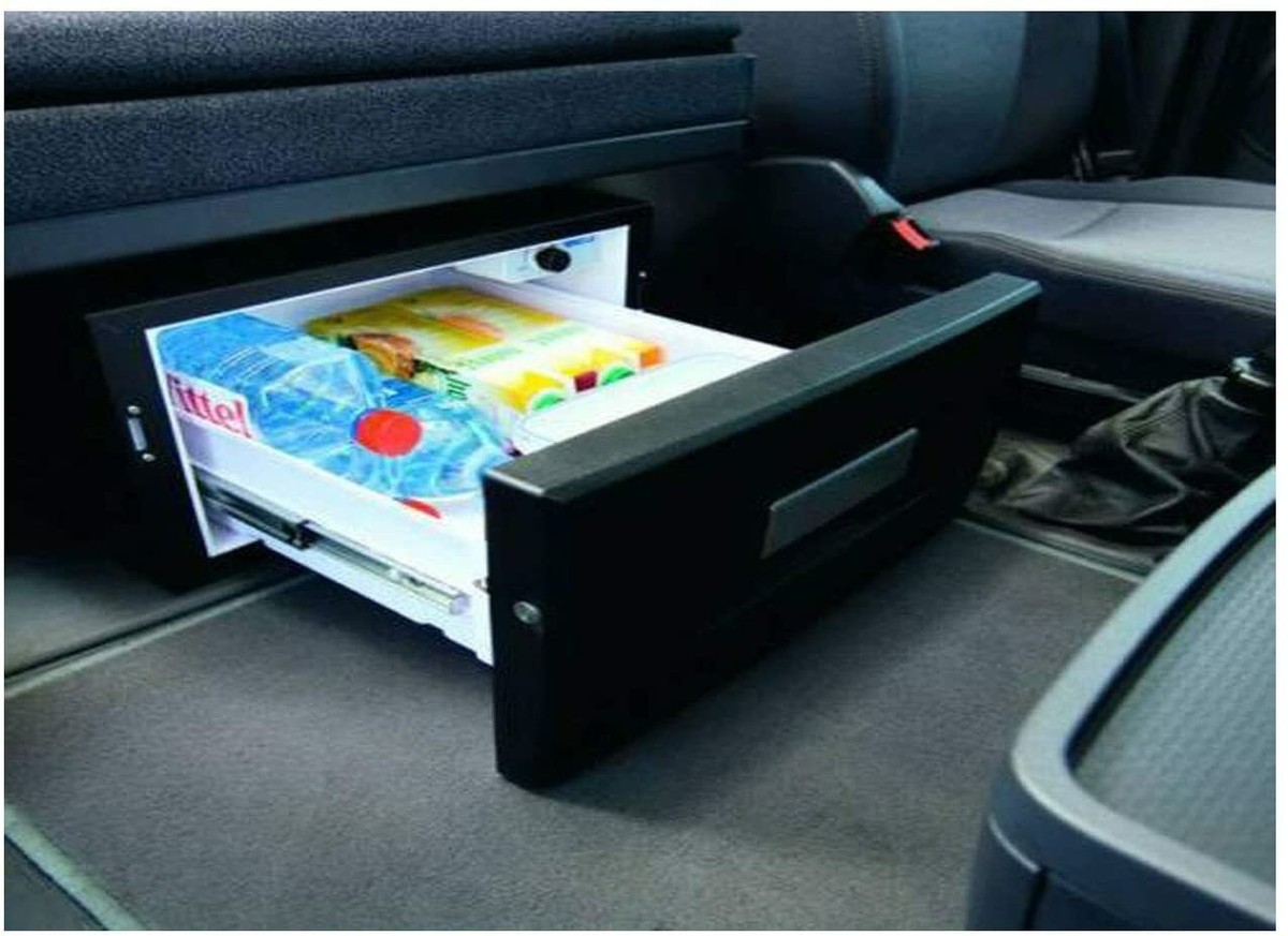 Thiết kế tủ lạnh mini khảm ẩn bệ tỳ tay yên ngựa cực kỳ gọn gàng tinh tế - Ảnh 1