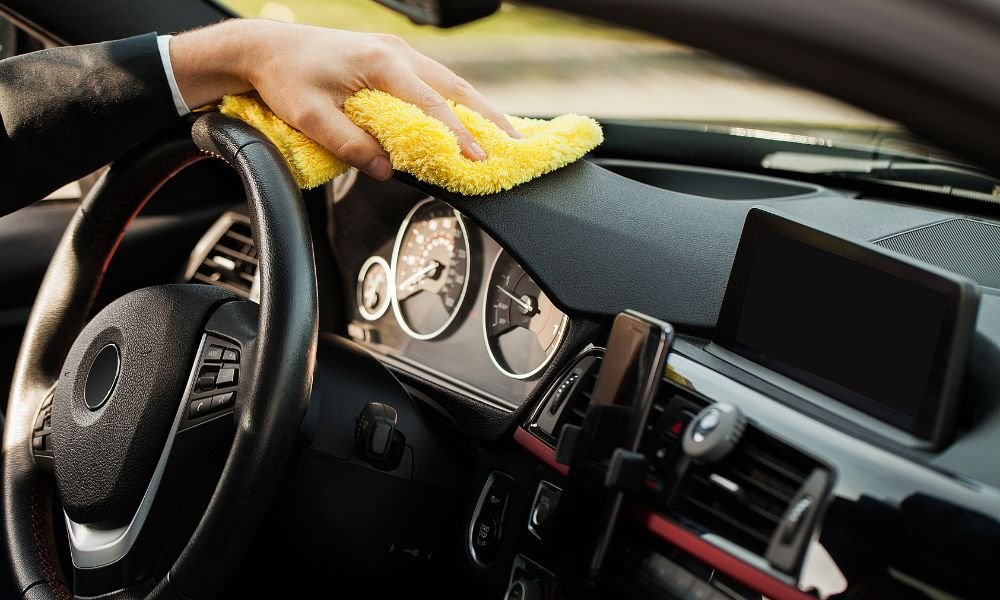 Vệ sinh nội thất chuyên sâu giúp loại bỏ các vết bẩn cứng đầu - Ảnh 2