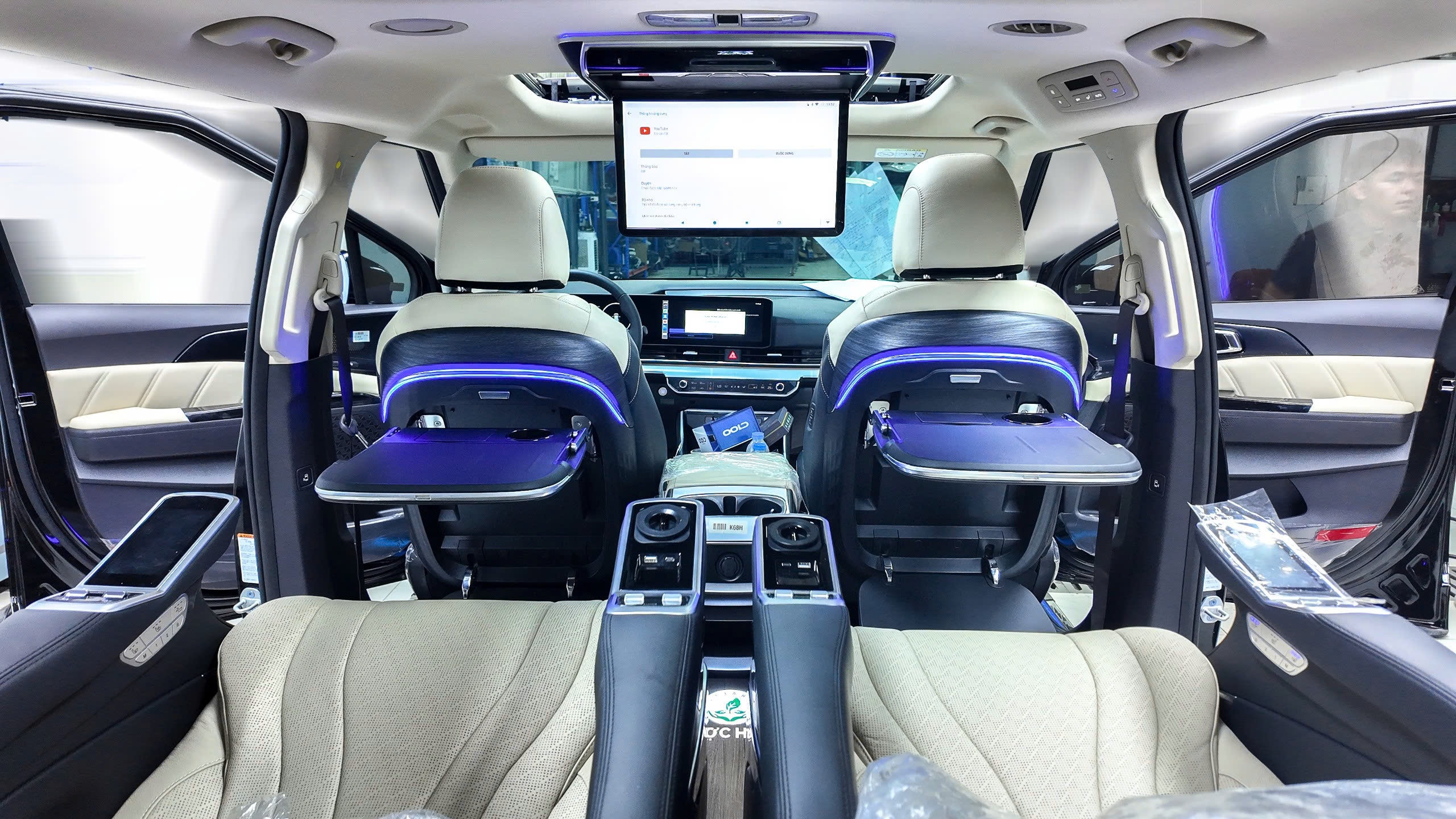 ĐỘ LIMOUSINE CARNIVAL ĐẲNG CẤP CHUYÊN CƠ MẶT ĐẤT