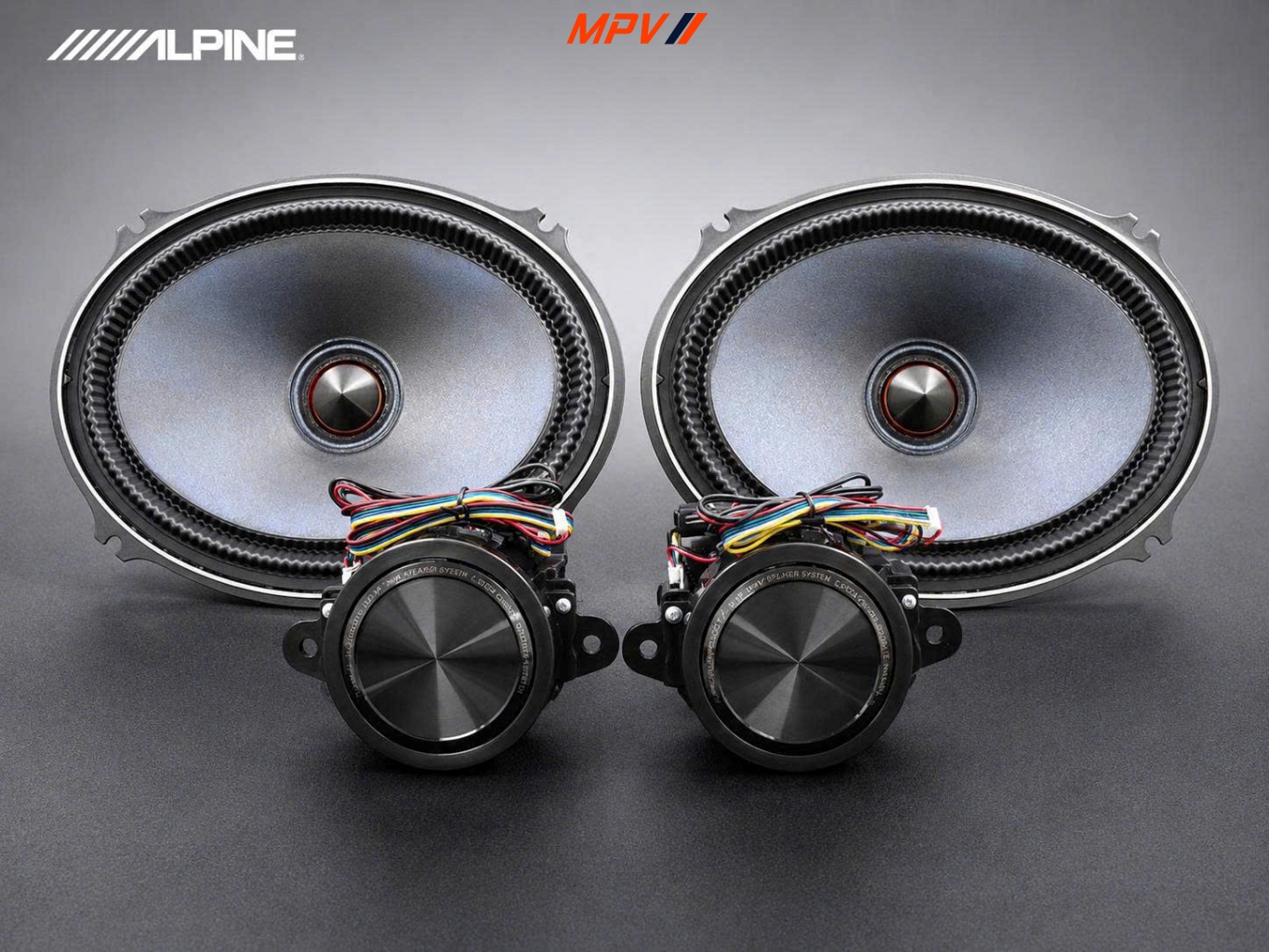 Alpine 3 way lift up: bộ nâng cấp âm thanh đáng giá cho Toyota Alphard