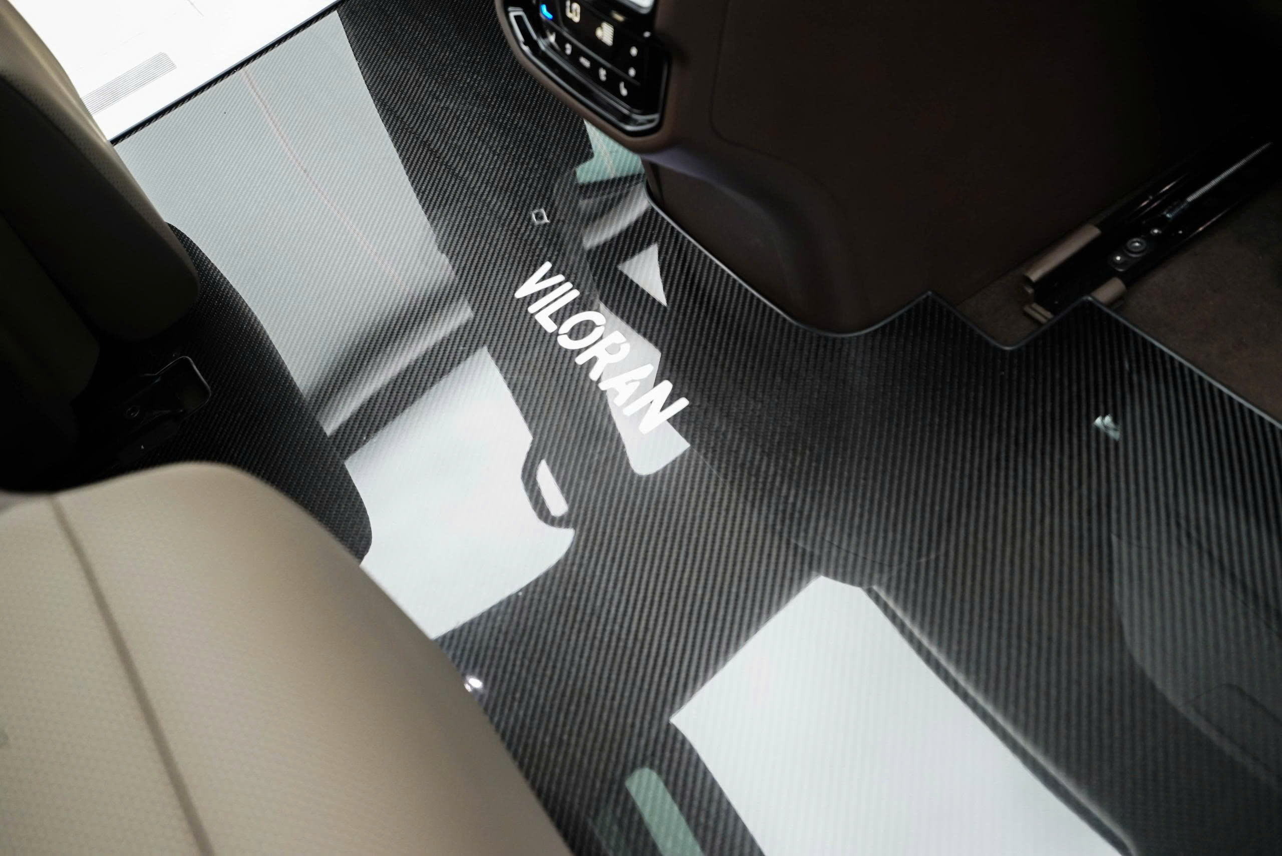 độ sàn carbon byd m9