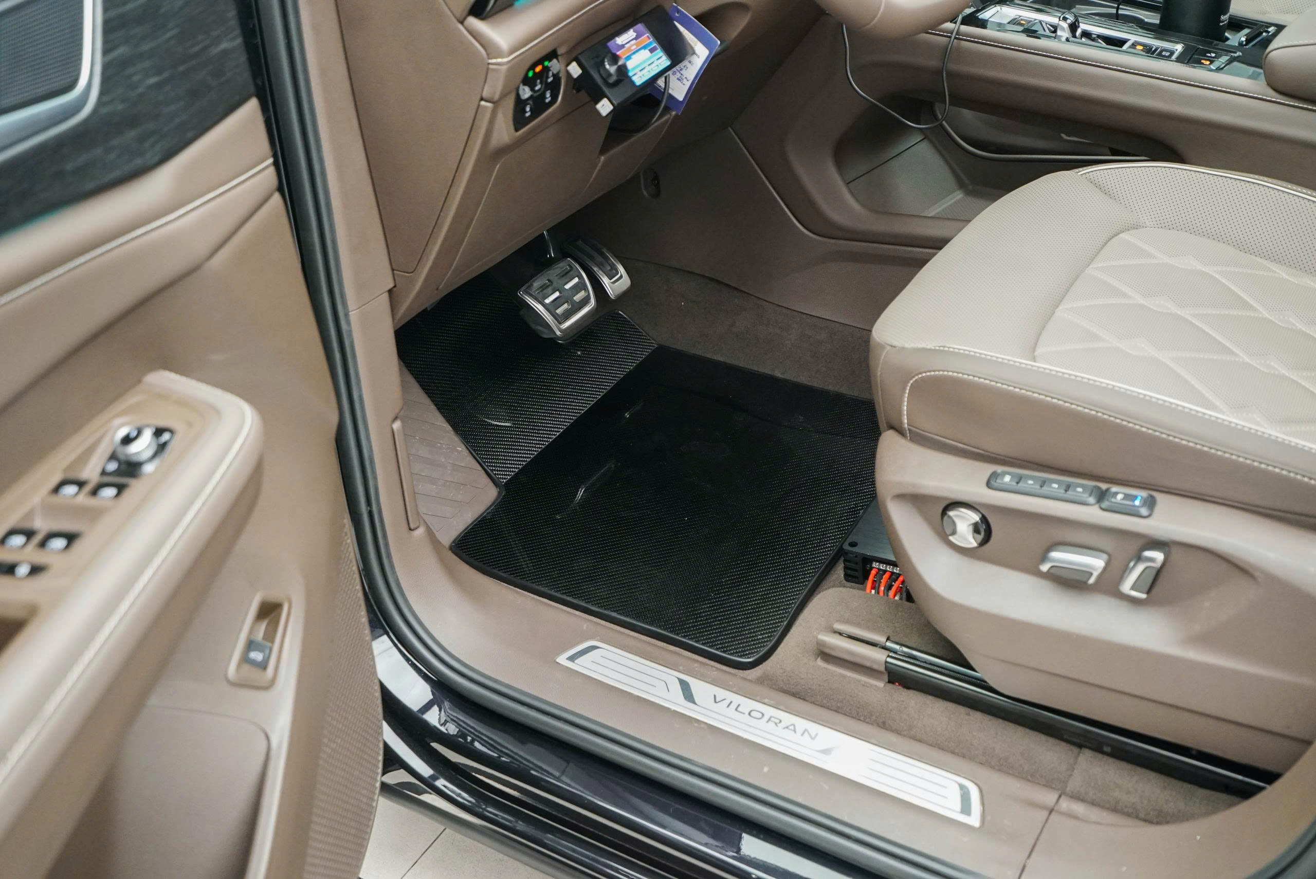 độ sàn carbon byd m9