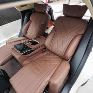 ĐỘ GHẾ LIMOUSINE LEXUS KIẾN TẠO KHÔNG GIAN THƯỢNG LƯU