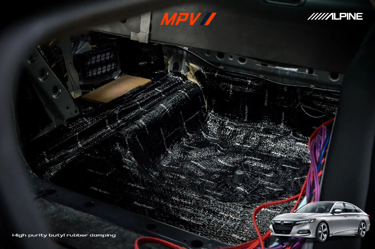 Dap rung Butyl Alpine san khoang hanh khach sau Honda Accord