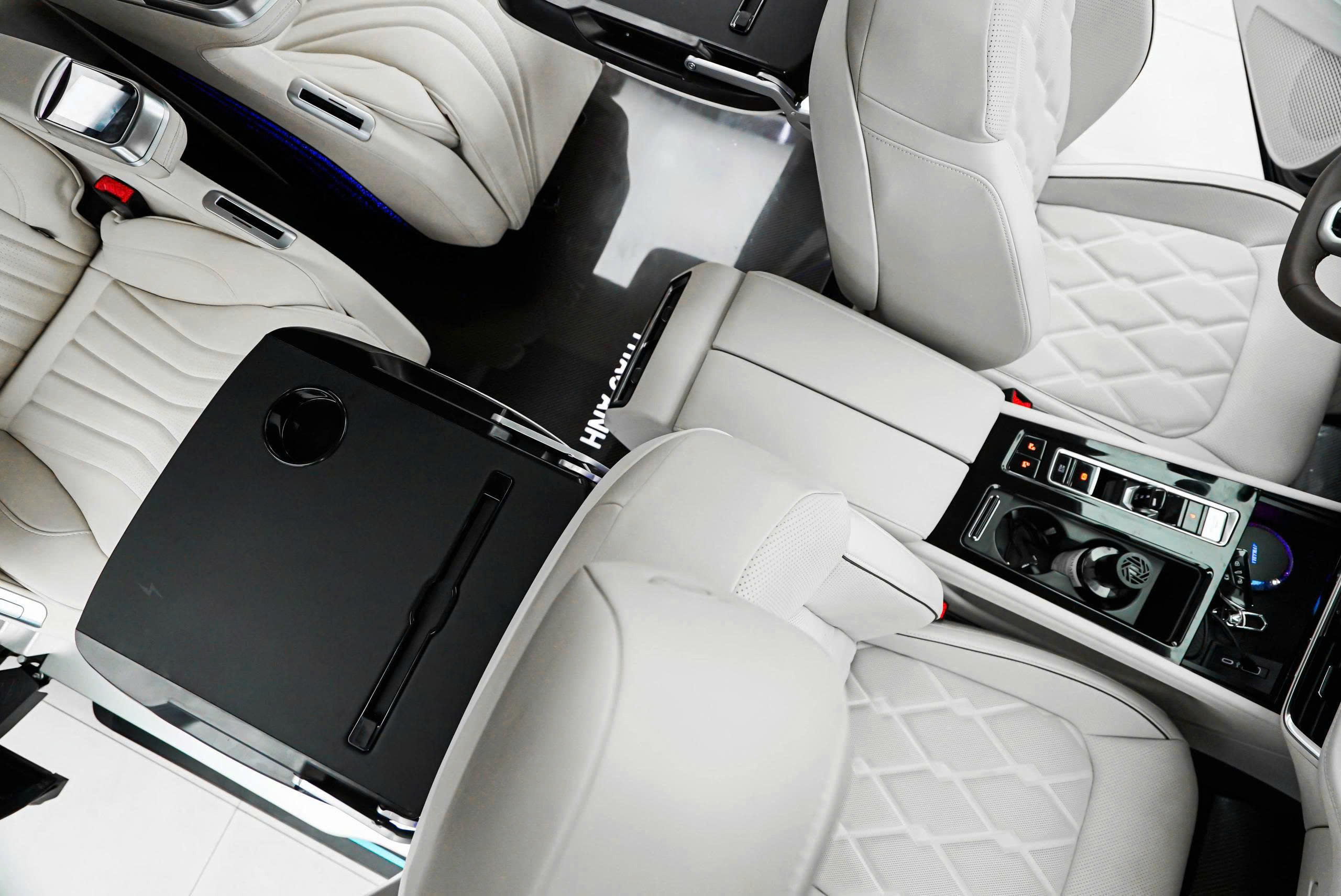 Do limousine oto MPV Saigon - Hinh 17